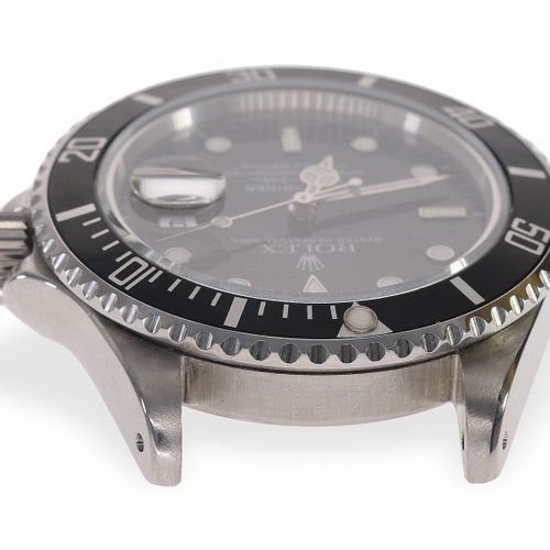 Null Wristwatch: vintage Rolex Submariner Ref.16610, complete service 2022

Ca. &hellip;