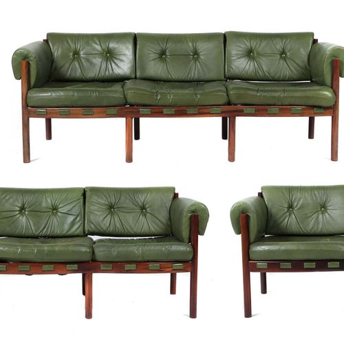 Null Ellekaer, Sven 瑞典 1926 - 1984. 座椅组，设计：Coja，瑞典，1960年代，由2个3人座和1个2人座组成，红木框架，前框&hellip;
