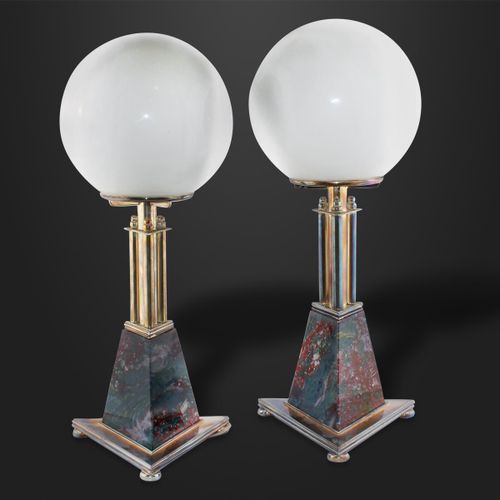 Coppia di lampade bedside table lamp in sterling silver and jasper of geometric &hellip;