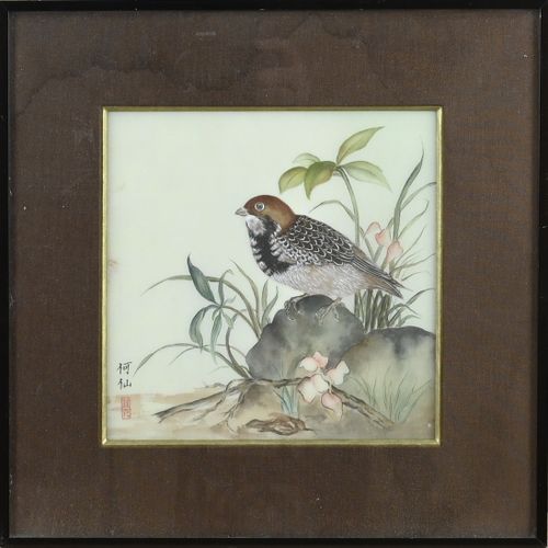 Null 有签名的日本丝绸画。水边的鸟。手绘在丝绸上。混合技术。尺寸。高18 x 宽19厘米。状况良好。