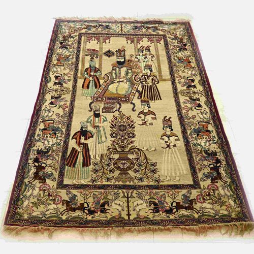Null Old Persian rug with figures decor. Laver Kirman. Beige/earth tones. Dimens&hellip;
