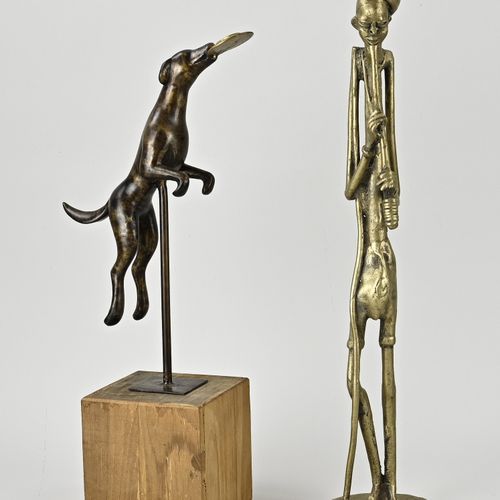 Null Zwei Bronzefiguren. Zweite Hälfte des 20. Jahrhunderts. Bestehend aus: Eine&hellip;