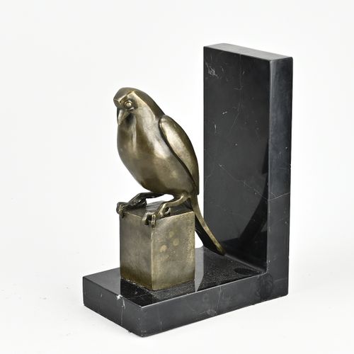 Null Bronze with marble bookend in Art Deco style. Signed Francois Pompon. Pigeo&hellip;