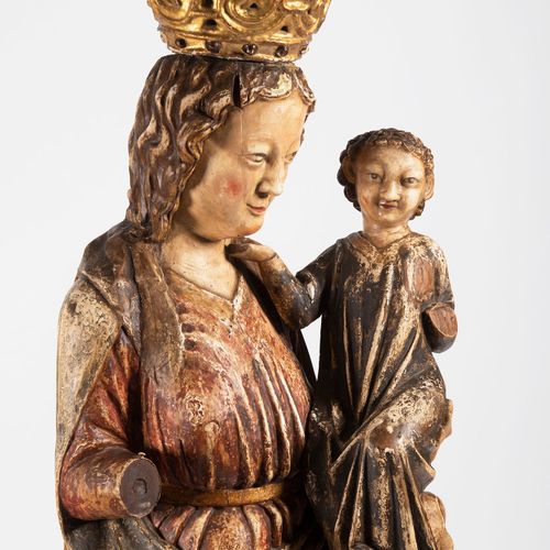 A large statue of the Madonna and Child, 20. Century 大型圣母子雕像，20.世纪

木质，涂色，高度：155&hellip;
