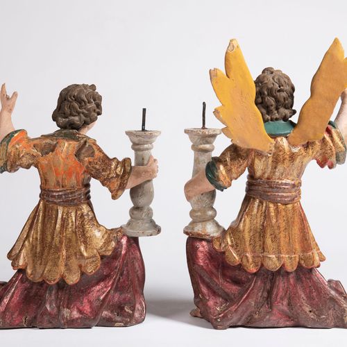 A Pair of Provincial Angel Candlesticks, 17th century 一对省级天使烛台，17世纪

木质，完全雕刻，多色，&hellip;