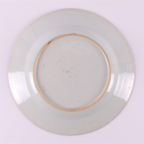 Null A porcelain plate for the European market, China, Qianlong, 2nd half 18th c&hellip;