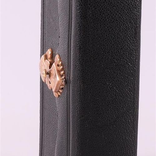 Null A bible in black leather strap and 14 kt 585/1000 gold clasp, late 19th cen&hellip;