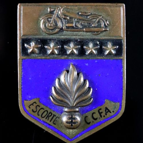 Null Insigne gendarmerie, 1946



Escorte du Général, commandant en chef des tro&hellip;