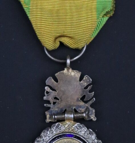 Null Allocations Militaires avec médaille militaire IIIème République.

 Carton &hellip;