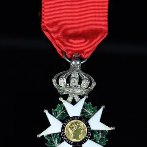 Null Ordre de la Légion d'honneur, Chevalier, Napoléon III.

Etoile en argent de&hellip;