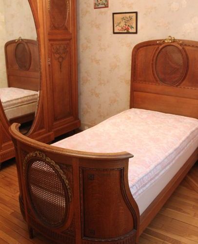 Null Mobilier de salle chambre à coucher de style Louis XVI en bois natruel scul&hellip;