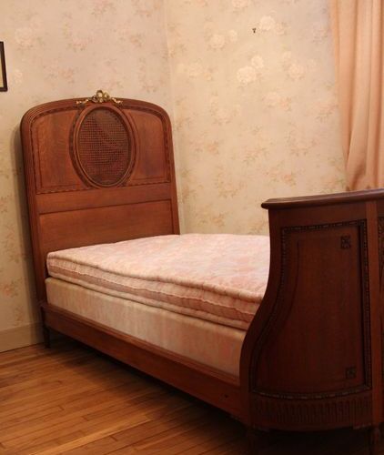 Null Mobilier de salle chambre à coucher de style Louis XVI en bois natruel scul&hellip;