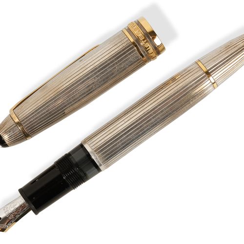 Null Stylo plume


Montblanc


Chef-d'œuvre


Argent 925


Plume or 18K


Longue&hellip;