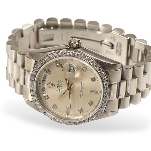 Null 
Rolex Oyster Perpetual Day Date

Or blanc, 18 carate

Avec lunette en diam&hellip;