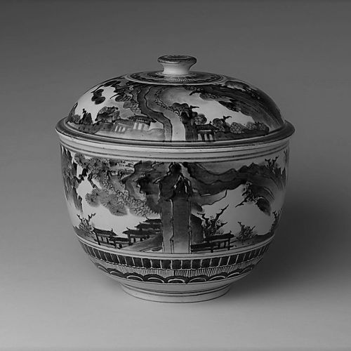 JAPON, Arita, période Edo (1615 1868), fin XVIIe. 
Grande soupière circulaire co&hellip;