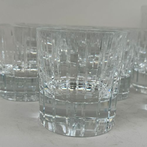 Null CHRISTOFLE.
Modèle IRIANA.
Série de :
- onze verres à whisky (H. 8,5 cm - 4&hellip;