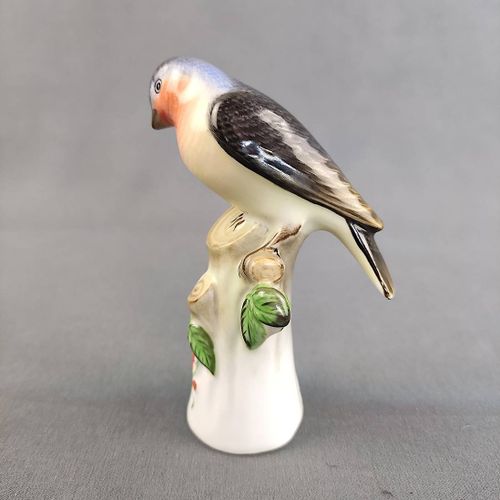 Bird sculpture, Herend Hungary, finely polychrome painted, model number 504 鸟类雕塑&hellip;
