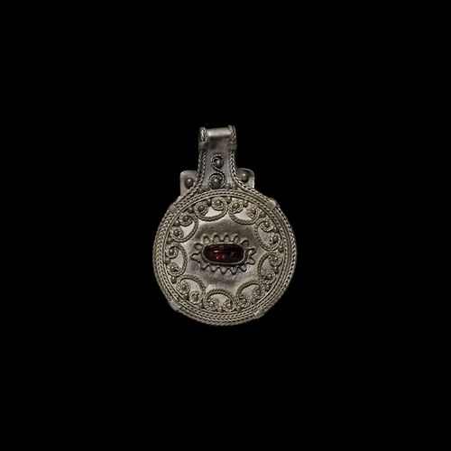 Null Viking Silver Pendant with Filigree Scrolls and Gemstone. 9th-12th century &hellip;