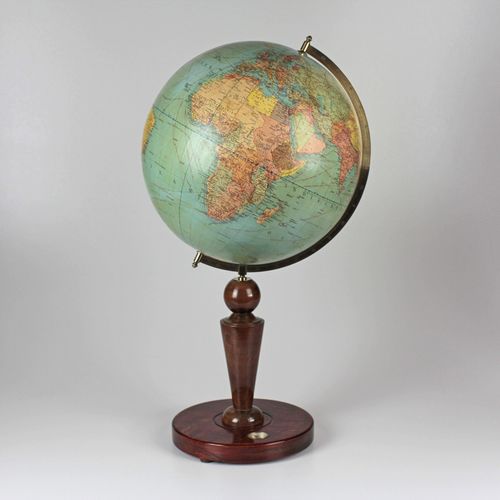 Null Globe terrestre pour la Beamten-Wirtschaftsbund. Berlin, vers 1924, marqué &hellip;