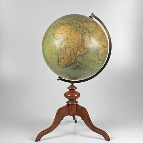 Null Grand globe terrestre de Ludwig Julius Heymann. Leipzig, vers 1909, marqué &hellip;