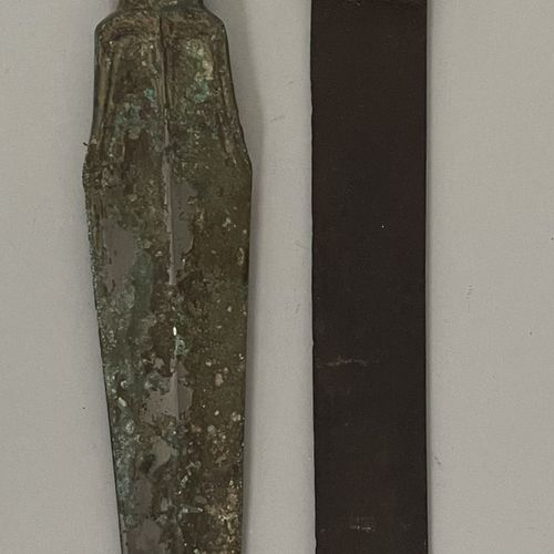 A CARVED JADE SWORD HILT AND BLADE FRAGMENT IN CHINESE WARRING STATES STYLE; SIX&hellip;