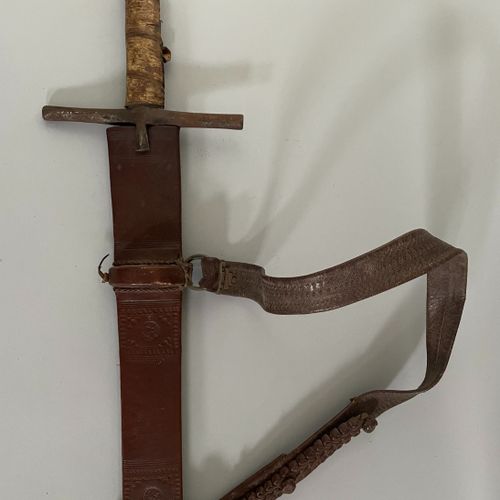 A SUDANESE SWORD (KASKARA) LATE 19TH CENTURY AND ANOTHER SWORD UNA ESPADA SUDANE&hellip;