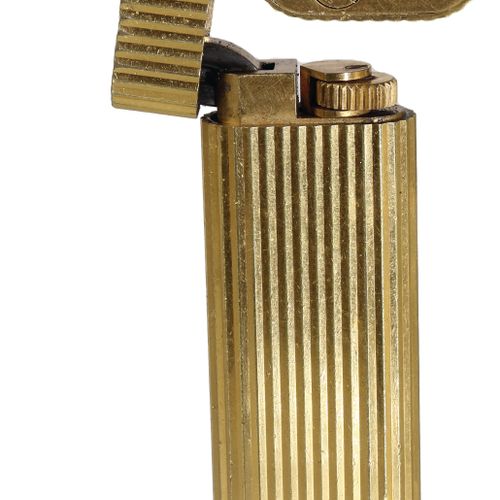 Null Gas-Feuerzeug, VINTAGE, CARTIER Paris SWISS MADE, vergoldet, N° 1 38 26 T, &hellip;