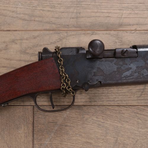 Null Darmes, St Etienne - 1886年M03打击步枪，127厘米。