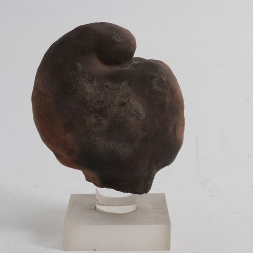 Majapahit - Indonesië - Terracotta hoofd https://www.Bva-auctions.Com/nl/auction&hellip;