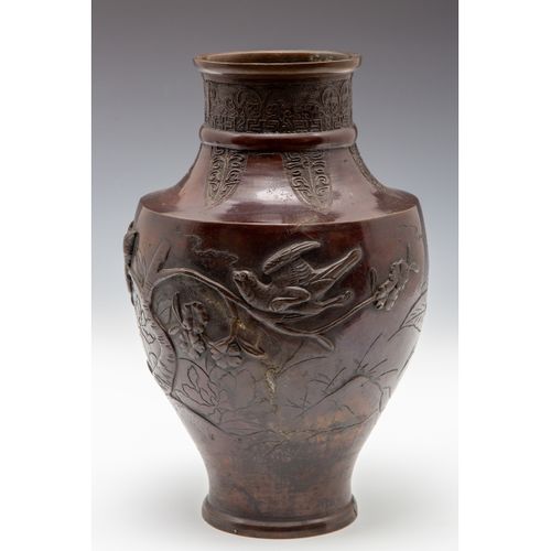 Japan- bronzen vaas- Meiji (1868-1912) https://www.Bva-auctions.Com/nl/auction/l&hellip;