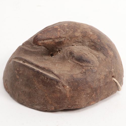 Afrika - Pende- Terracotta vogelmasker https://www.Bva-auctions.Com/nl/auction/l&hellip;