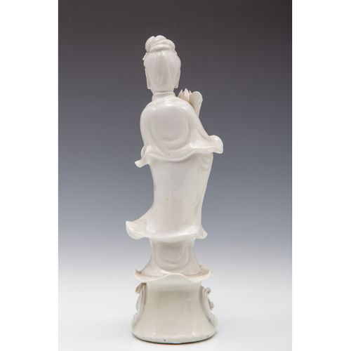 China- Blanc de Chine, Guanjin. 20e eeuw https://www.Bva-auctions.Com/nl/auction&hellip;