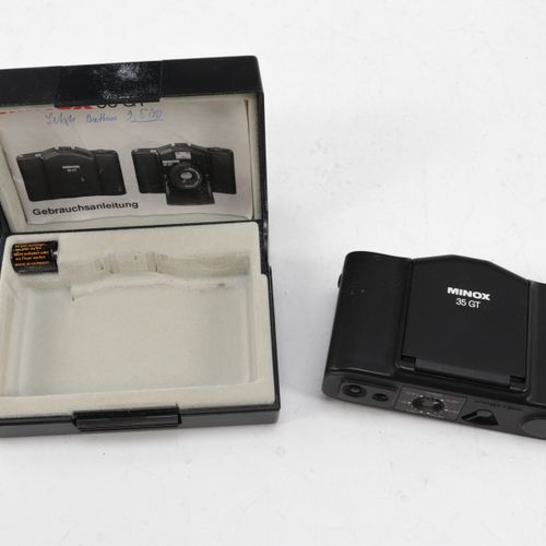 Twee camera's; Leica AF C1 en Minox 35 GT https://www.Bva auctions.Com/nl/auctio&hellip;