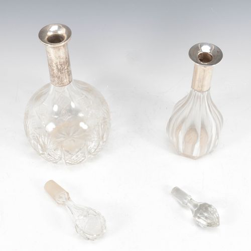 Twee kristallen karaffen met zilveren manchet https://www.Bva-auctions.Com/nl/au&hellip;