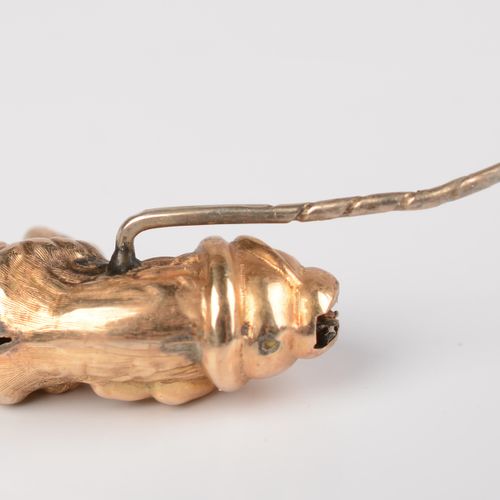 Reversspeld in de vorm van een hondenkop https://www.Bva-auctions.Com/nl/auction&hellip;