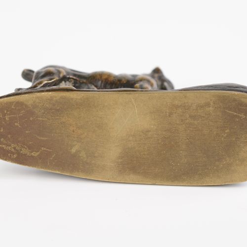 Bronzen lichtschakelaar i.V.V. Hond https://www.Bva-auctions.Com/nl/auction/lot/&hellip;