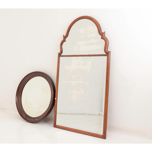 Twee spiegels in eikenhouten lijsten https://www.Bva-auctions.Com/en/auction/lot&hellip;