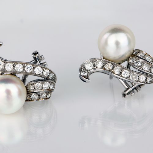Brilliant gold earrings and pearls Pendientes de oro brillante y perlas 2x1,50 c&hellip;