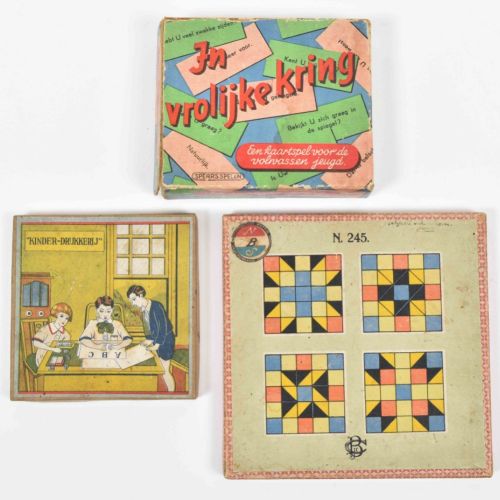 [Toys] Six 19th-century chromolithographic puzzles Carton, 22 x 17 cm. Ajouté : &hellip;
