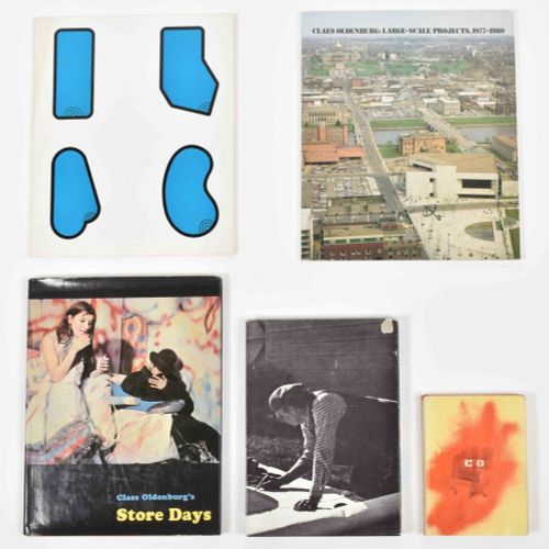 [Avant-Garde] Claes Oldenburg, lot of 5 商店的日子。纽约，Something Else出版社，1967年。第一版。包括奥&hellip;
