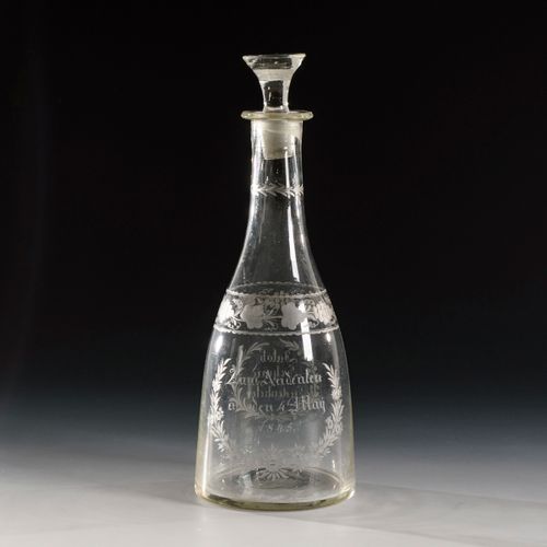 Biedermeier-Karaffe 

Biedermeier carafe. 
1845.
Colourless engraved glass.H 28 &hellip;