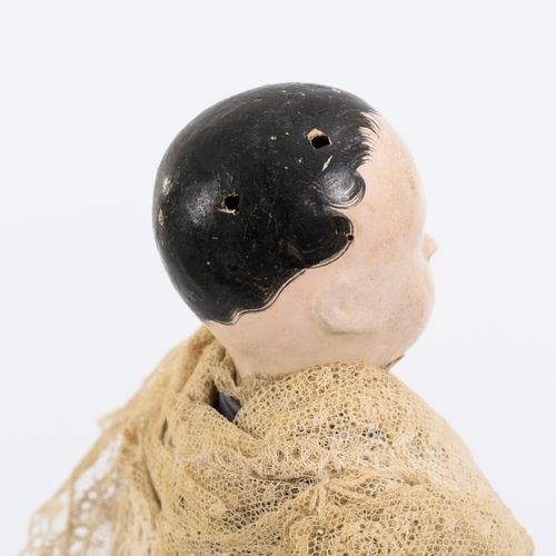 Biedermeierpuppe als Braut. 

Biedermeier doll as a bride
Mid 19th century. Prob&hellip;
