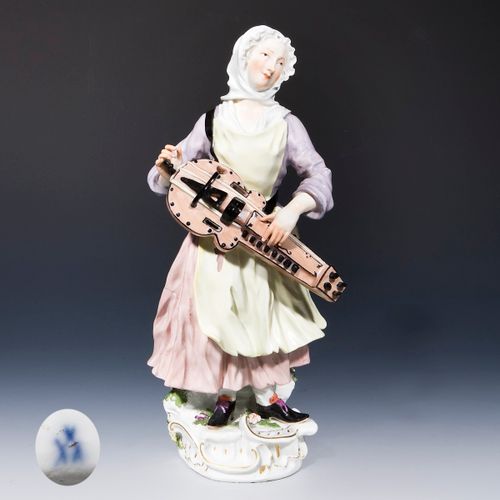 Große Barock-Figur: Drehleier-Spielerin. Meissen. 

Große Barock-Figur: Drehleie&hellip;