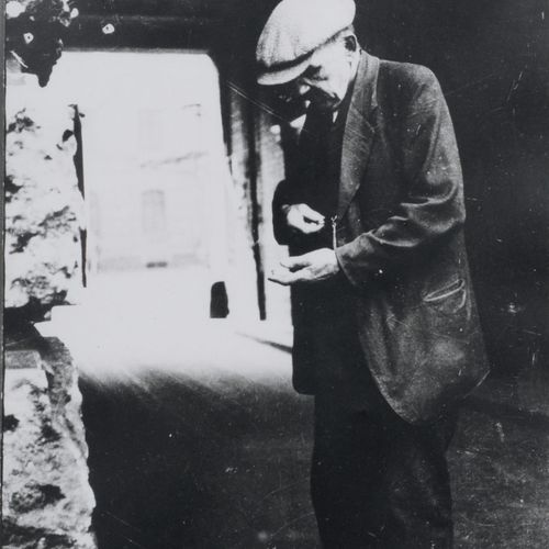 Null 阿尔伯特-亨尼格 "阿尔伯特-亨尼格。包豪斯艺术家的10张照片"。1930s.
Albert Hennig1907年莱比锡-1998年茨维考。

银明&hellip;