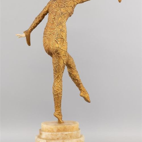 DEMETRE CHIPARUS (1886-1947) Demètre Chiparus (1886-1947)

Danseuse "Solo", chry&hellip;