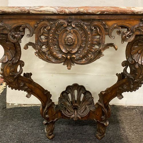 Een barok console tafel, Holland vroege 18e eeuw Richly carved oak, with decor o&hellip;
