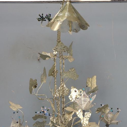 Een design hanglamp Métal argenté, 5 lumières, décoré de feuilles et de grappes &hellip;