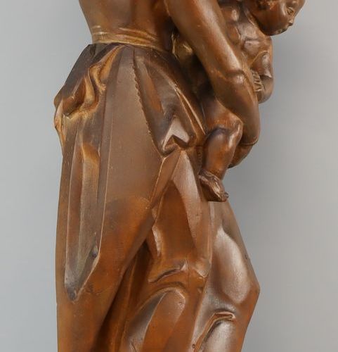 Juan Adsuara (1893 - 1973) Moeder met kind Sculpture en bois teinté, signée dans&hellip;