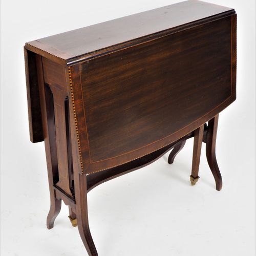 Side table, folding, England around 1900 Beistelltisch, klappbar, England um 190&hellip;