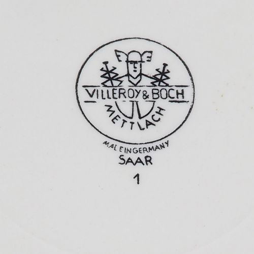Mixed lot Villeroy & Boch collection plates, 11 pcs. 混合拍品 维莱尔和布赫系列盘子，11件。

瓷器。漫画&hellip;